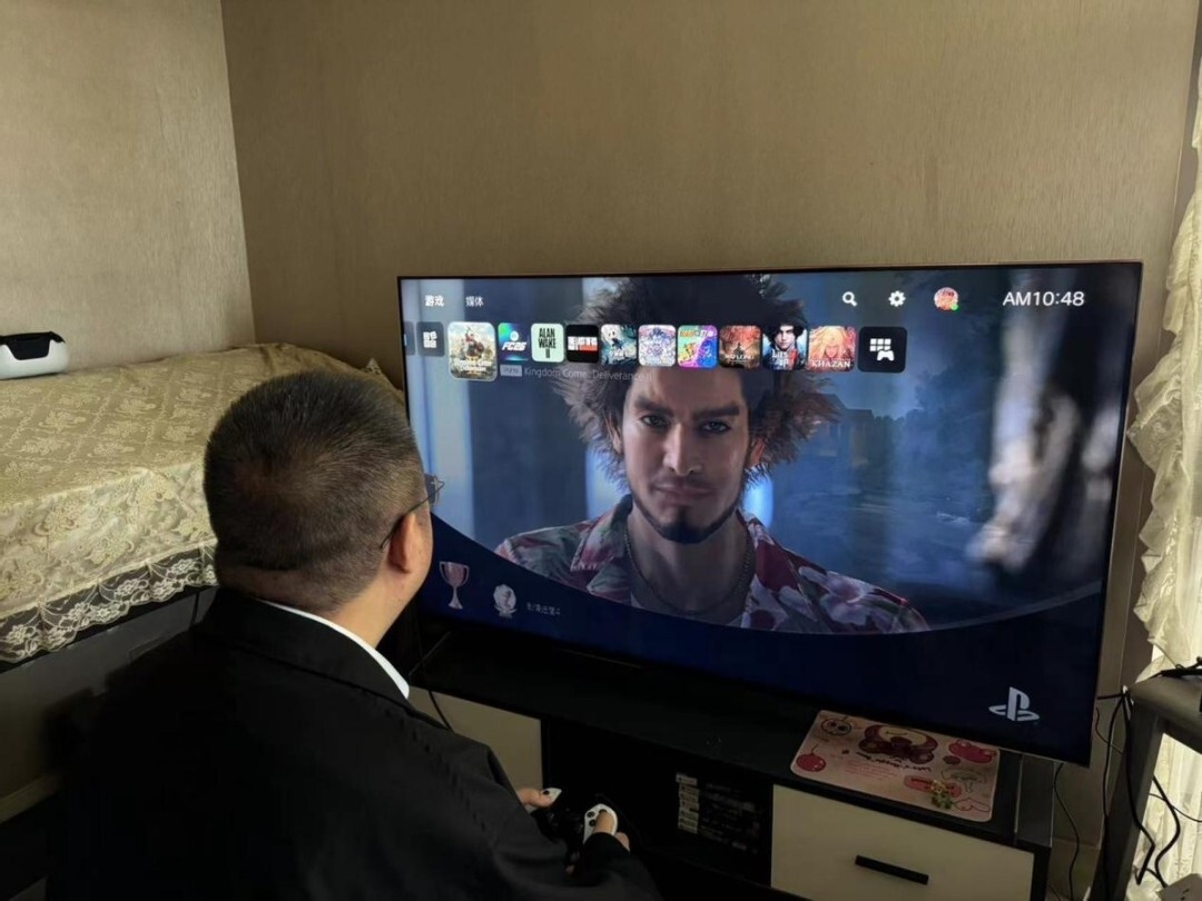 四川诞生首位万兆家庭宽带用户，10000M网速体验飞一般的感觉！