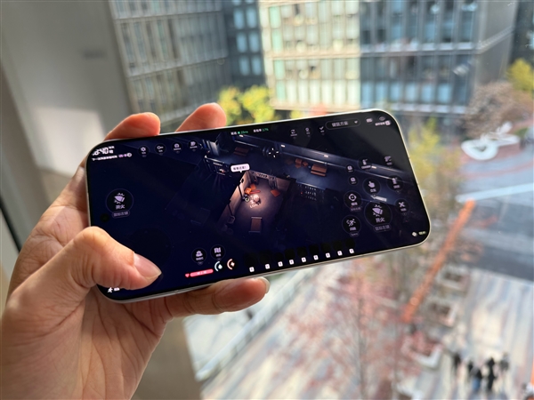 小米手机可以玩Steam的《逃离鸭科夫》了！小米游戏中心云游戏正式上线