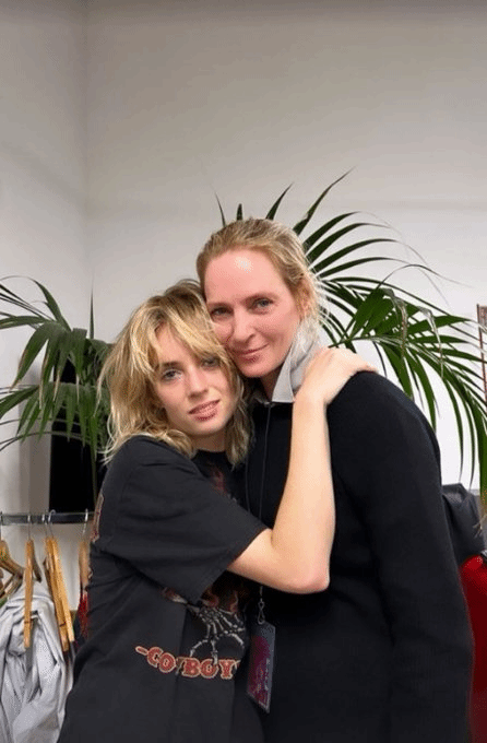 乌玛·瑟曼女儿与昆汀合作前，妈妈特意“忠告”：千万别脱鞋！