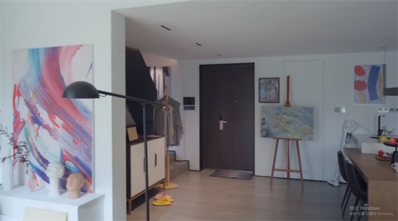 完蛋我被美女包围了图2