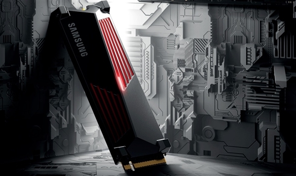 三星PM9E1SSD采用M.222×42紧凑规格：性能拉满可达14.8GB/s