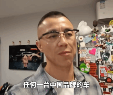 安全才是最大的豪华！陈震驾驶小鹏X9重现闪灵事故场景：时速100公里时系统主动刹停