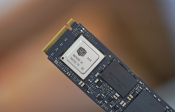 SK海力士延缓HBM4设备采购计划明年扩建产线并推进量产导入