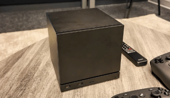 Steam游戏主机内部构造大揭秘！机身小巧紧凑前面板支持更换