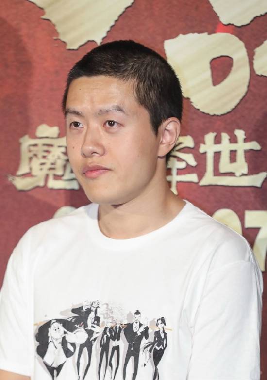 “饺子导演真的太勇敢了”登上微博热搜！他确实没有去领取金鸡奖