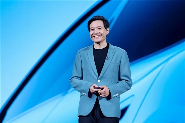 越是被抹黑歪曲，销量越火爆！小米汽车即将交付第35万台