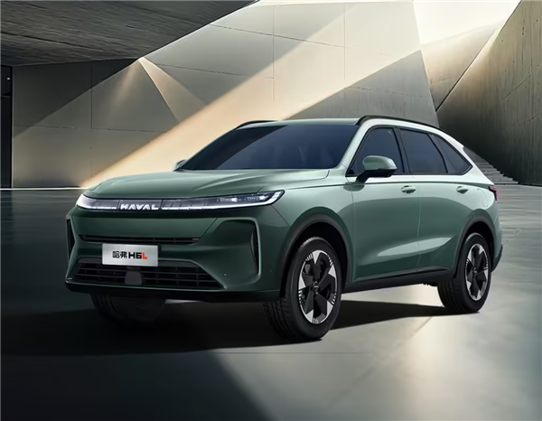 长城哈弗H6L闪亮登场,车身实现加长,配置显著增多,起售价11.79万!