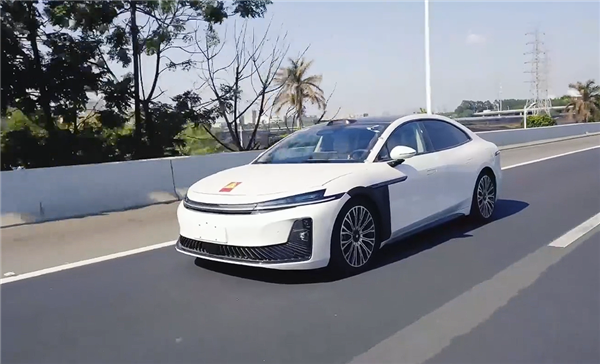 广汽与华为合作新车率先获得L3高速测试牌照，支持120公里时速