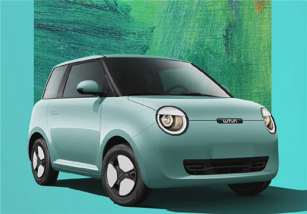 长安糯玉米提车仅4天后轮就抱死，女车主心有余悸：当时以为车子要起火了