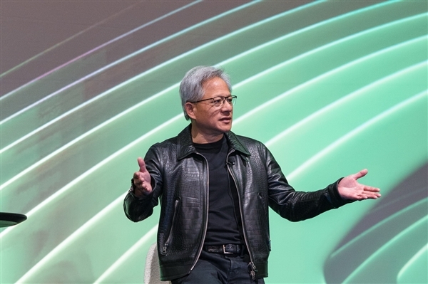 黄仁勋坦言：我每天都在担忧英伟达会走向倒闭！