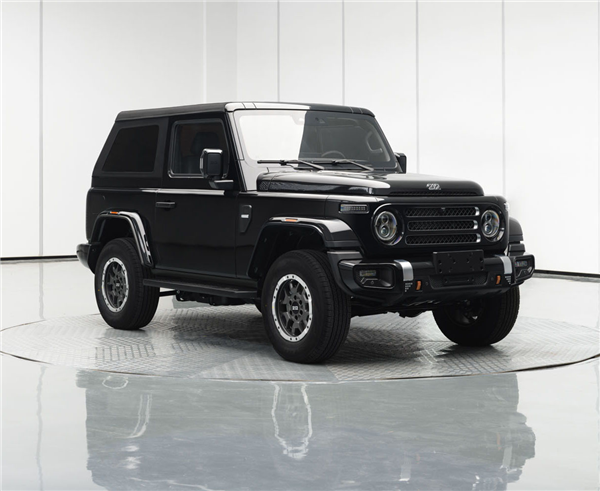 成年人的硬核玩具212越野车T10申报信息：双门设计搭配可拆卸车顶