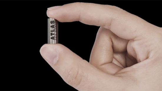 美国推出全球首款DNA硬盘，其存储密度较HDD提高1000倍，使用寿命更是长达千年之久