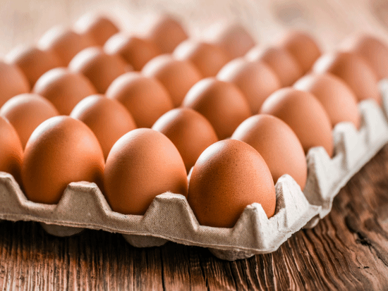 博主称自己连续五年每天吃40个鸡蛋，医生表示这种情况不太可能，建议其前往医院进行检查