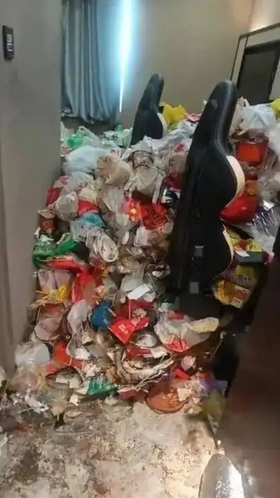 电竞酒店顾客退房后场景“惨不忍睹”垃圾堆积竟超一米