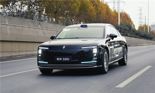 深圳鸿蒙智行L3内测开启，华为员工自购问界M9与尊界S800参与体验