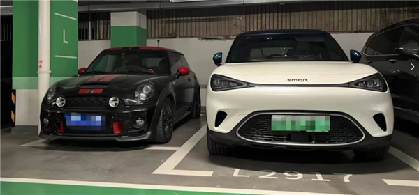 smart车型尺寸越大销量反而下滑？CEO曾坚决抵制价格战，如今降价却伤了老车主的心