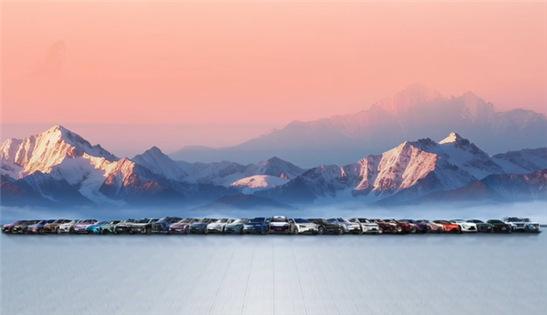 不涉足整车制造的华为大获成功！目前已有35款车型配备乾崑智驾系统，明年还将有更多车型加入