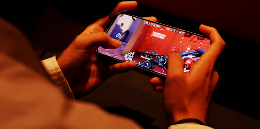 腾讯第三季度业绩保持增长态势，《瓦罗兰特》成为年度最成功的新上线游戏