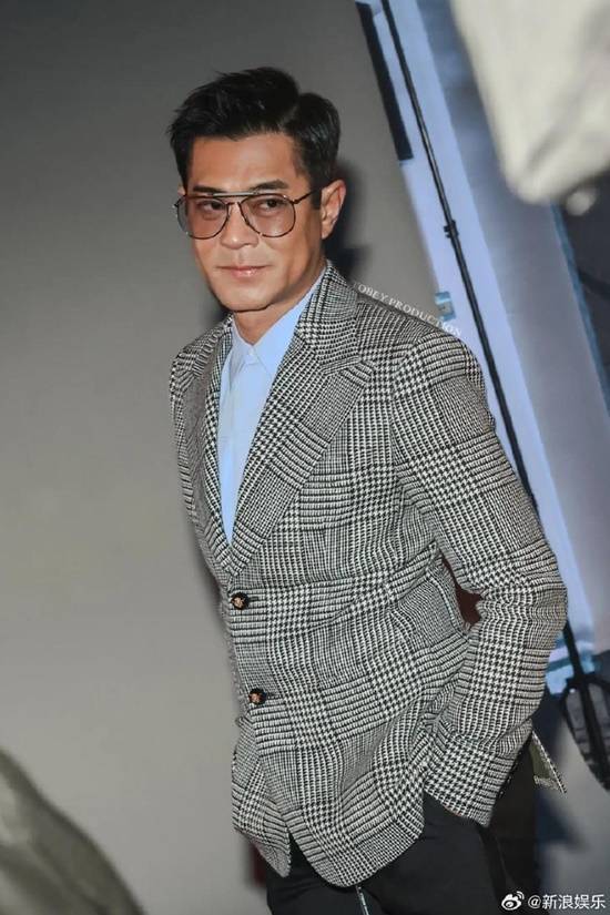 古天乐分享“晒黑缘由”：年轻时为避免化妆