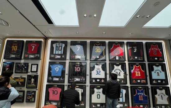 13.8万！胖东来乔丹签名球衣已售罄