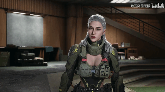 余霜新出的白发COS侧颜太绝了！马甲线更是让人羡慕管泽元