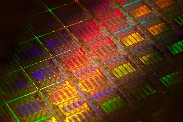 复制开源FFmpeg代码却抹去作者信息：瑞芯微相关存储库遭冻结