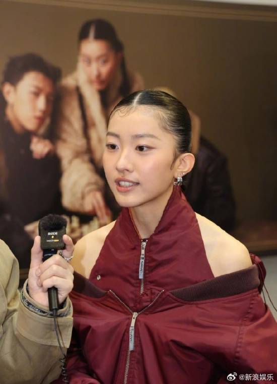 陈奕迅的女儿就靠父亲名气获奖一事作出回应：“毕竟他是我的爸爸”