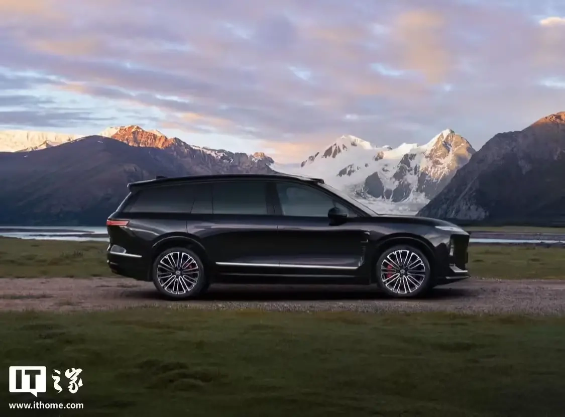 蔚来第100万台量产车正式下线，从首款车型ES8到新一代ES8，品牌用了8年时间达成这一里程碑