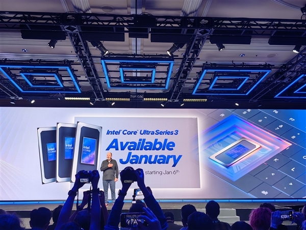 别急着买笔记本！超200款搭载Intel酷睿Ultra300的新机即将来袭：本月正式开卖