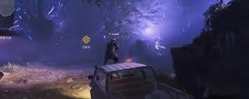 在使命召唤黑色行动7的诅咒余烬模式里，要怎样才能召唤出三色闪电呢