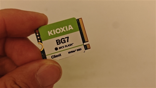 铠侠BG7系列SSD正式发布：第八代3D闪存首次下放，更有全球最大245.76TBSSD亮相！