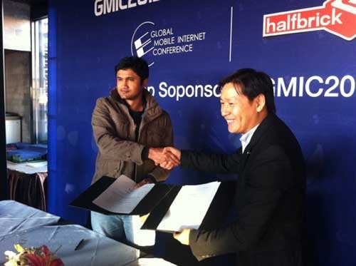 《水果忍者》在中国市场的年收入达到600万美金，其中广告费占比为20%