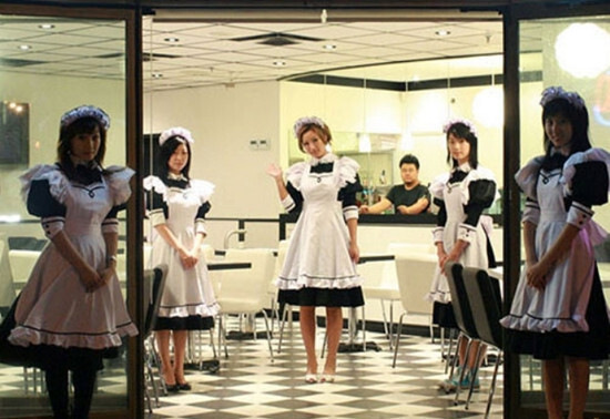 富二代发布广告招聘私人女仆引发持续争议