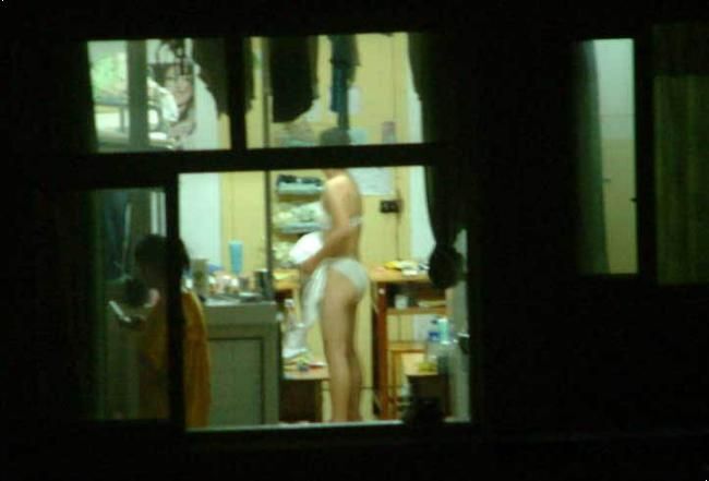 潜入宿舍性侵熟睡女学生的淫魔，最终被判处死缓！