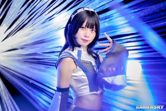 清纯女偶像怎么突然换上了深V造型？背后的真相竟然是……