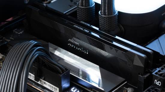 美光突然宣布终止29岁的英睿达品牌，内存供应紧张状况预计至少持续至2028年