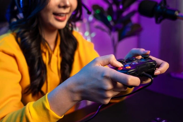 澳洲高校最新研究表明，每周游戏时长一旦超过10小时，就必然会对健康造成影响