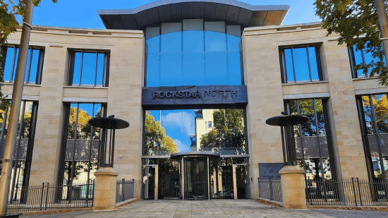 R星大楼突发爆炸，玩家们彻底无语：这下又有借口跳票了！