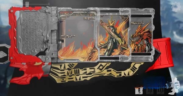 假面骑士变身器圣刃图4