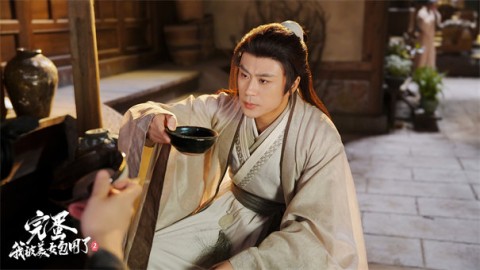 完蛋我被美女包围了2截图1