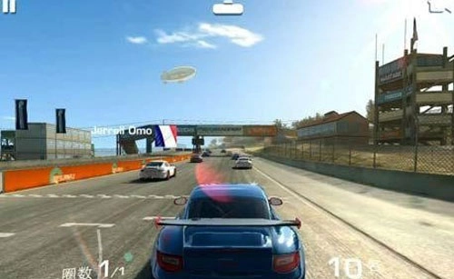 真實(shí)賽車4免費(fèi)版