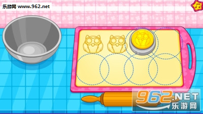 给孩子们做猫头鹰饼干游戏